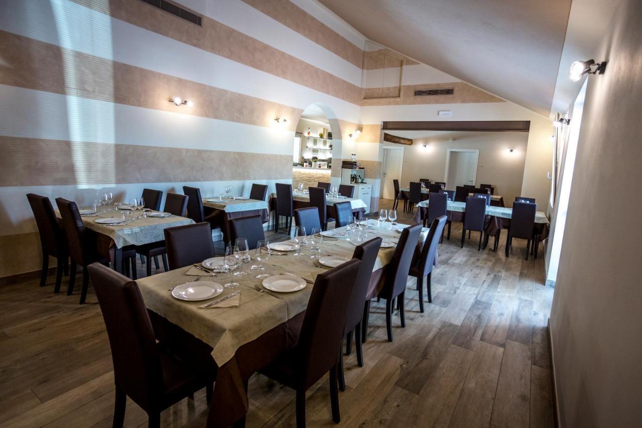 Agriturismo Corte Casello Gazoldo degli Ippoliti Buitenkant foto
