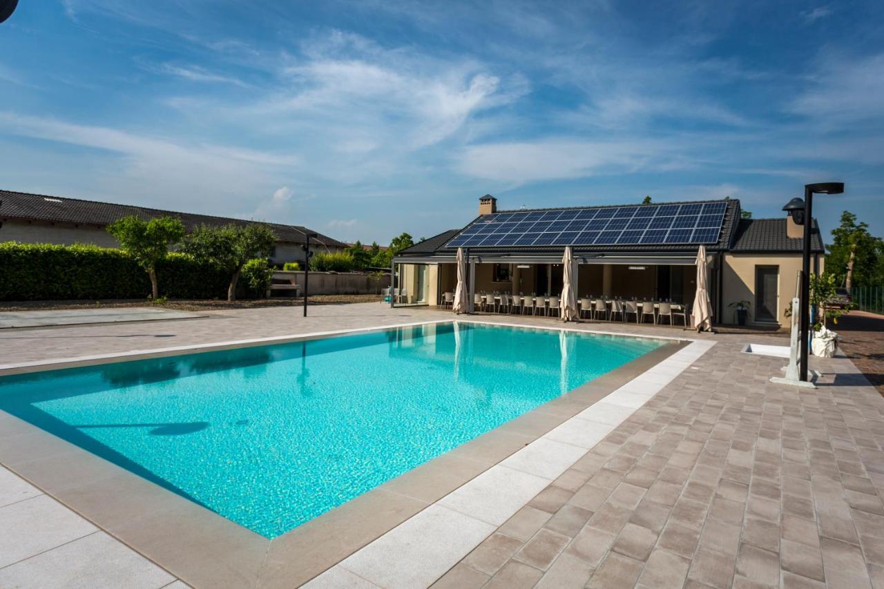 Agriturismo Corte Casello Gazoldo degli Ippoliti Buitenkant foto